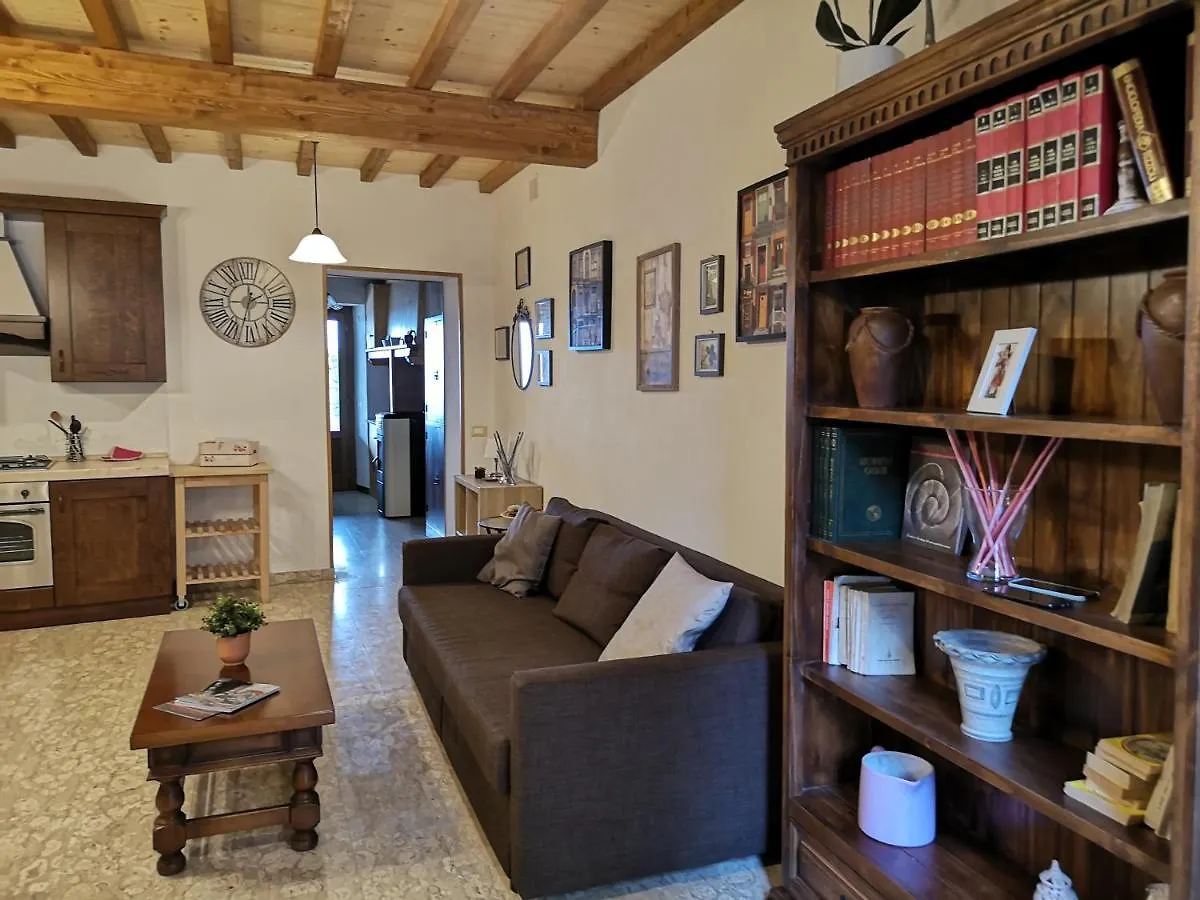 Il Castello Di Monteggiori Villa Camaiore