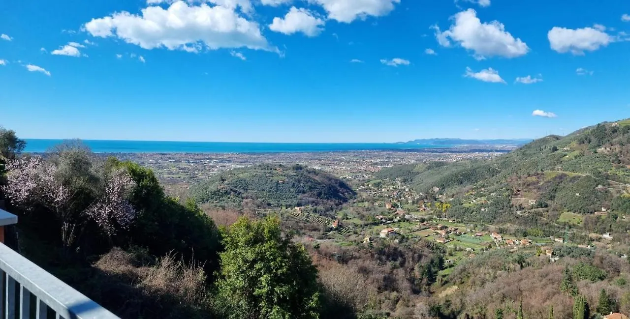 Il Castello Di Monteggiori Villa Camaiore