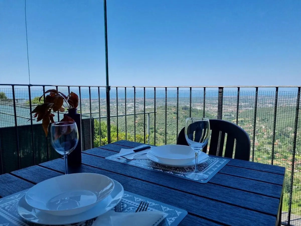 Holiday home Il Castello Di Monteggiori Villa Camaiore